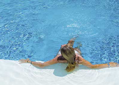 Entretien piscine coque