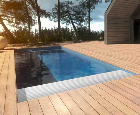 Petite piscine coque Avignon